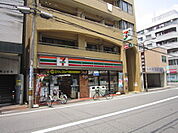 コンビニ「セブンイレブン広島相生橋店まで158ｍ」