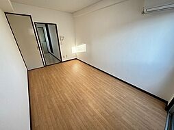 ハイツ福龍 4階1Kのリビング/ダイニング