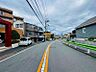 外観：歴史と自然が息づく風情ある高幡不動エリア。