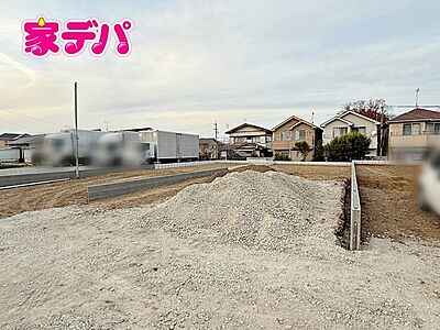 外観：【2号棟】建築予定地です！ ・長期優良住宅 ・3LDK ・折り上げ天井 ・LDK21.5帖 ・全居室収納完備 ・パントリー ・2面バルコニー ・駐車場6台可（軽2台含む）