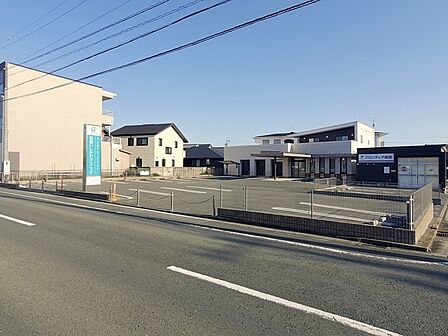 花田いしかわクリニック(430m)