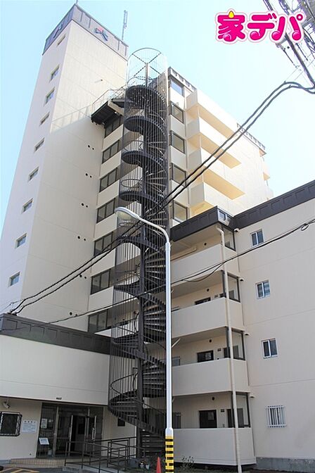 資料のご請求も迅速に対応させていただきます。住宅ローンのご相談もお気軽にお問い合わせください。