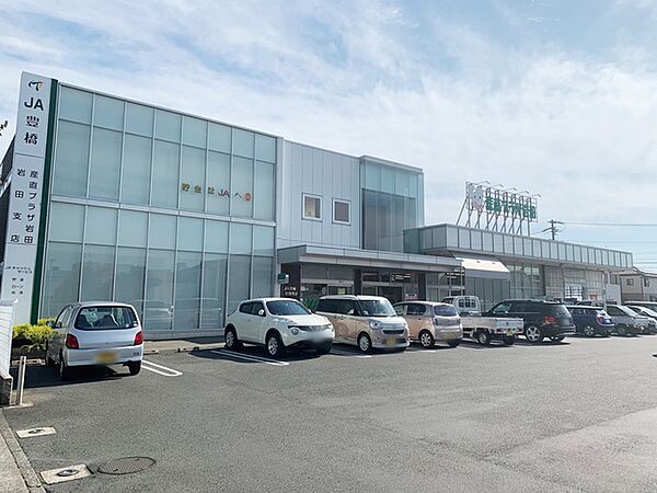 周辺を拡大表示