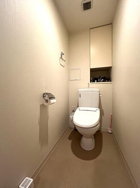 トイレを拡大表示