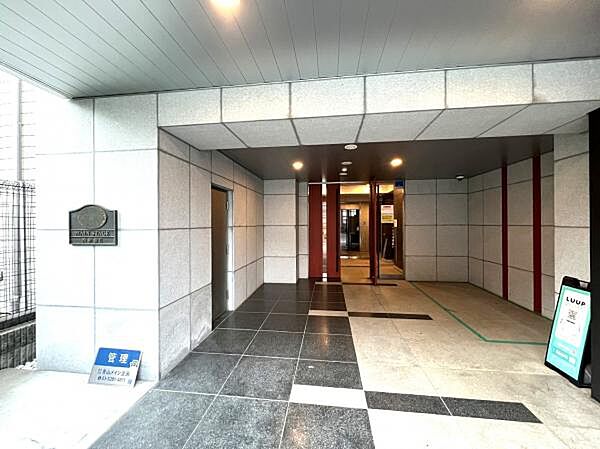 エントランスを拡大表示