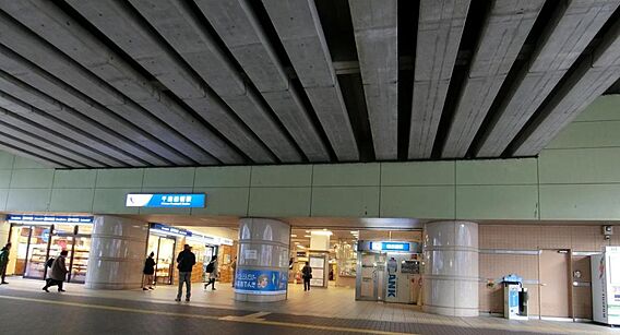 千歳船橋駅（3...