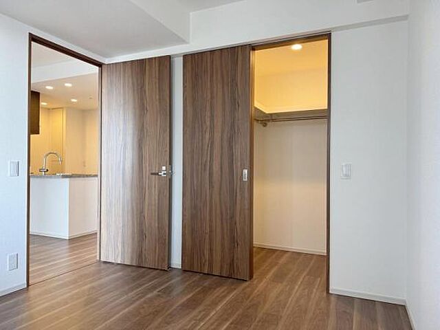 洋室 ザ・パークハウス西新宿タワー60 24階/-