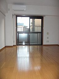 サンライズII 107 1階1Kのリビング/ダイニング