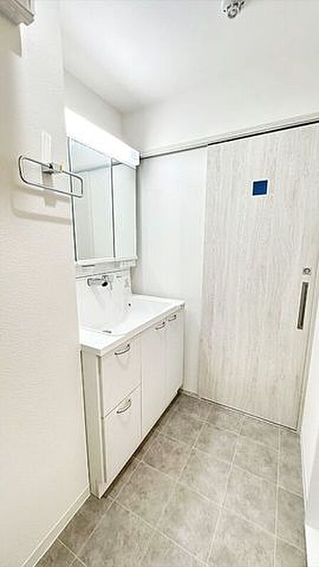 朝の支度も快適に。使いやすさにこだわった洗面空間