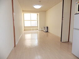 リバーサイド14 208 2階ワンルームのリビング/ダイニング