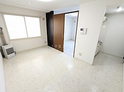 ブランノワール東区役所 101 1階1LDKのリビング/ダイニング