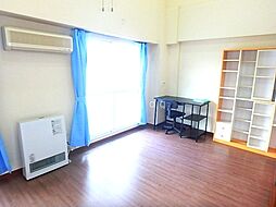 ｅ−ハウス 1303 13階ワンルームのリビング/ダイニング