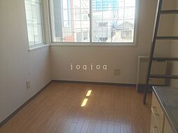 ピュアコートセレクト 102 1階1DKのリビング/ダイニング