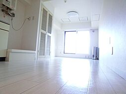 エクセレンス18 201 2階ワンルームのリビング/ダイニング