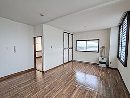 かねそビル 5階3LDKのリビング/ダイニング