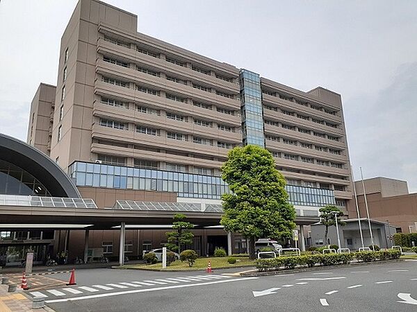 画像24:病院「伊勢崎市民病院まで1101m」
