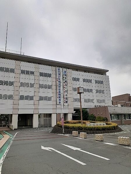 画像20:役所「伊勢崎市役所まで1565m」