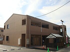 アリウス  ｜ 群馬県伊勢崎市八坂町（賃貸アパート1LDK・1階・36.00㎡） その1