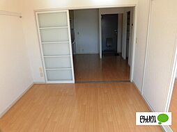 サンアイリス 202 2階2DKのリビング/ダイニング