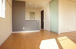 スカイピクシー A202 2階2LDKのリビング/ダイニング