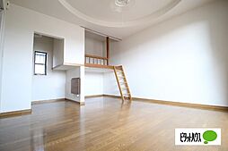 ル・ヴァン 48 1階1Kのリビング/ダイニング