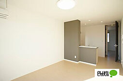 アルカサールA 103 1階1LDKのリビング/ダイニング