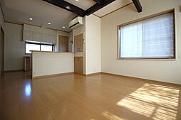 今井町中古戸建 5LDKのリビング/ダイニング