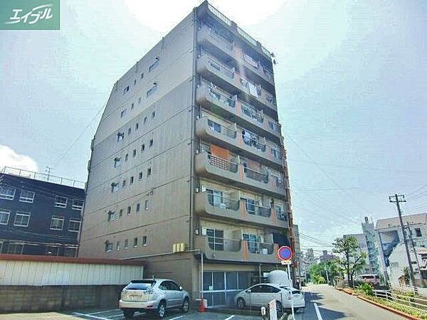 岡山県岡山市北区南中央町(賃貸マンション1K・8階・21.10㎡)の写真 その1