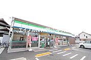ファミリーマート岡山新福店 447m