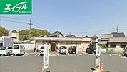 セブンイレブン八浜店 286m