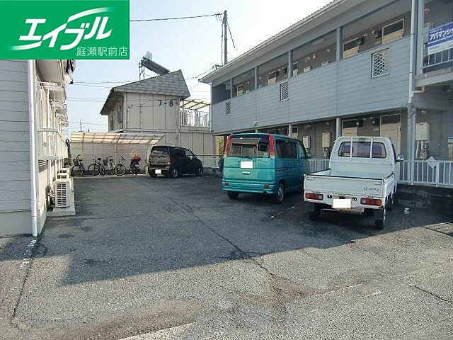 12 / 14