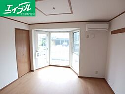 マスカット若宮 1階2LDKのリビング/ダイニング