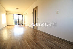 エレガンテＳＡＴＯＨ 2階2LDKのリビング/ダイニング