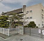 総社市立総社小学校 834m