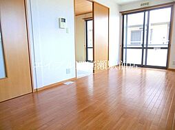 インペリアルパレスＣ棟 2階2LDKのリビング/ダイニング