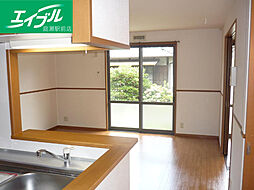 エクセレンス早島B 2階2LDKのリビング/ダイニング