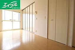 グランドソレイユ　Ｂ棟 1階1LDKのリビング/ダイニング