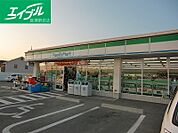 ファミリーマート岡山庭瀬店 978m