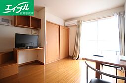 レオパレスTUKIJI 2階1Kのリビング/ダイニング