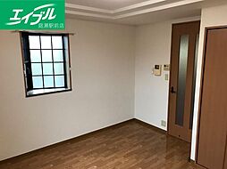 ラピス　メドゥ− 2階1Kのリビング/ダイニング