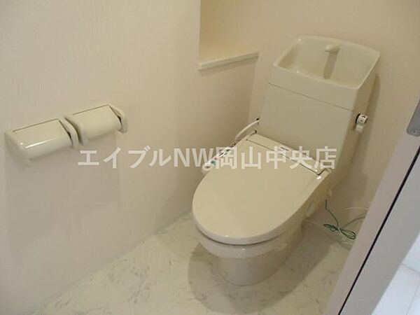 画像12:シャワー付トイレ