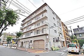 田町ハイツ  ｜ 岡山県岡山市北区田町1丁目（賃貸マンション1LDK・4階・47.94㎡） その1