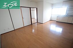 松田第一ビル 5階2LDKのリビング/ダイニング