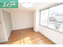 ハタヤマビル 2階ワンルームのリビング/ダイニング