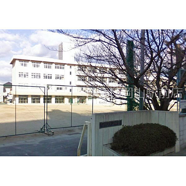画像18:岡山市立東山中学校 1397m