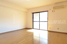 JR山陽本線 北長瀬駅 徒歩16分の賃貸マンション 1階1Kのリビング/ダイニング