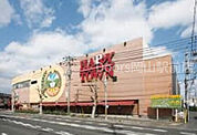 ザ・ダイソー天満屋ハピータウン岡北店 588m