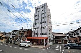 岡山県岡山市北区富町1丁目（賃貸マンション3LDK・7階・81.91㎡） その1