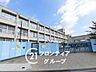 周辺：枚方市立長尾小学校 徒歩9分。 720m