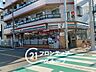 周辺：「セブンイレブン寝屋川萱島南店」まで徒歩約4分（約300m）。ちょっとしたお買い物や深夜・早朝の急な用事の際にもサッと立ち寄れる便利な近さです。